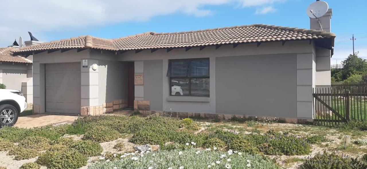 Вилла 1304 On Langebaan Golf Estate Экстерьер фото